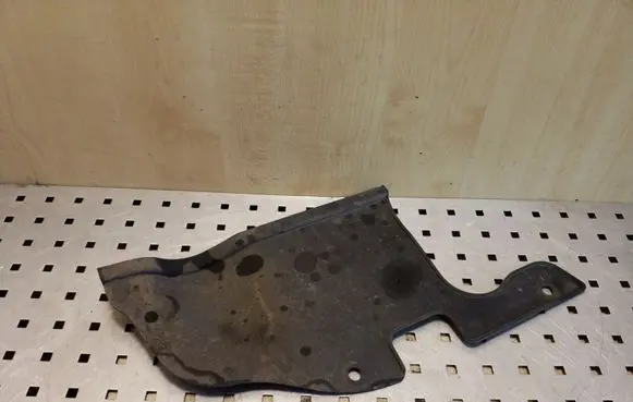 Chevrolet Captiva Engine splash shield/under tray 96858413