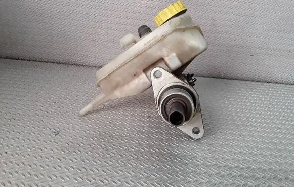 Seat Ibiza II (6k) Master brake cylinder