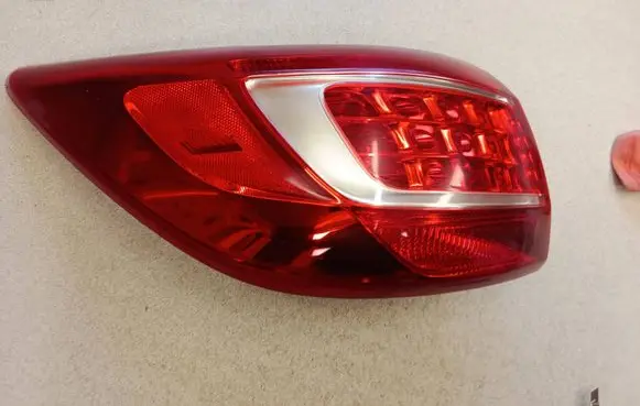 KIA Sportage Rear/tail lights 924013W0 R13102 6233