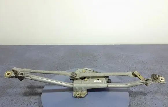 Audi A4 S4 B5 8D Front wiper linkage and motor 8D1955023E