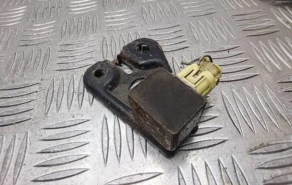 Toyota Yaris Verso Airbag deployment crash/impact sensor 8917352040