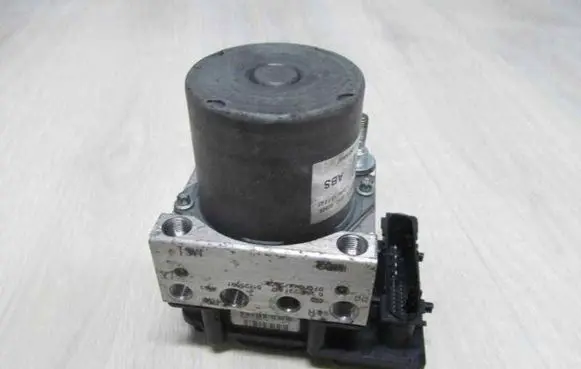 Peugeot Boxer ABS Pump 0265800461 7356