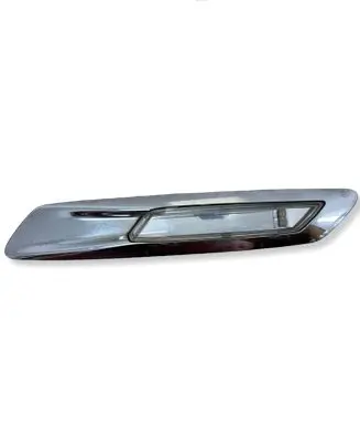 BMW 5 F10 F11 Front fender indicator light 7154168 01038702 7154170