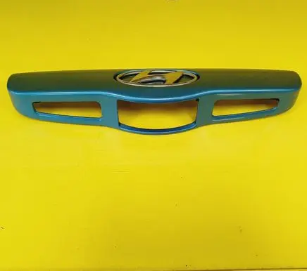 Hyundai Getz Trunk door license plate light bar 87310-1C000
