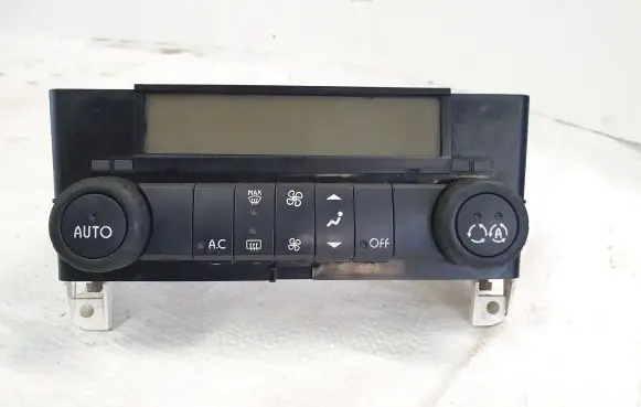 Renault Laguna II Climate control unit 8200487008 52413362 HDS23C31