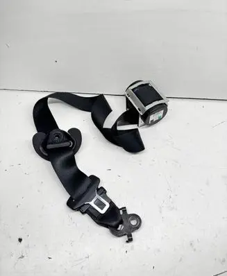 BMW 5 F10 F11 Front seatbelt 610126200C 130225
