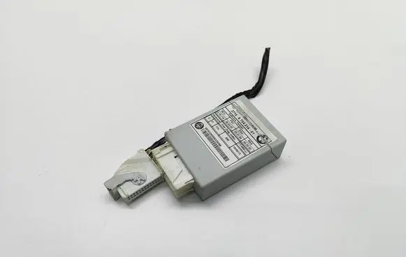BMW 5 E60 E61 Air suspension control unit module (rear) 6784314 678431401 37146784314