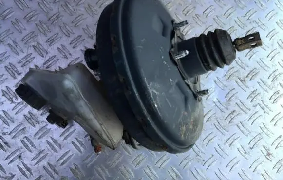 Citroen Berlingo Brake booster 9620410680