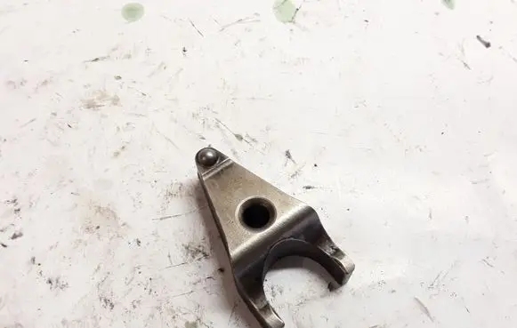 Toyota Corolla Verso E121 Fuel Injector clamp holder NOCODE