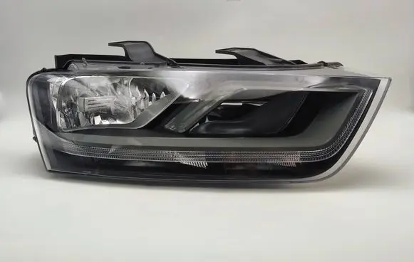 Audi Q3 8U Headlight/headlamp 8U0941004M 7080200000 0500583842