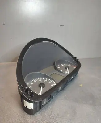 Speedometer (instrument cluster)