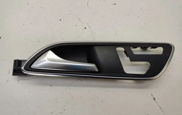 Mercedes-Benz A W176 Front door interior handle A2467200948 A2467600