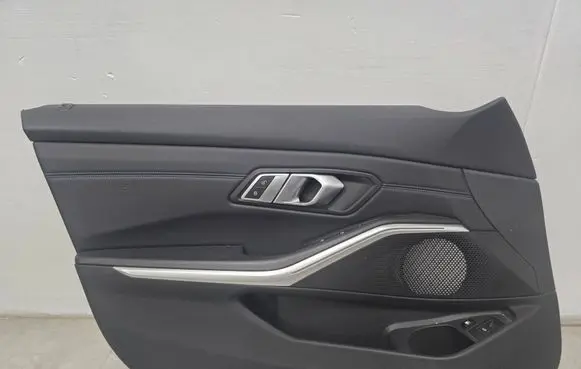 BMW 3 G20 G21 Front door card panel trim 3390653