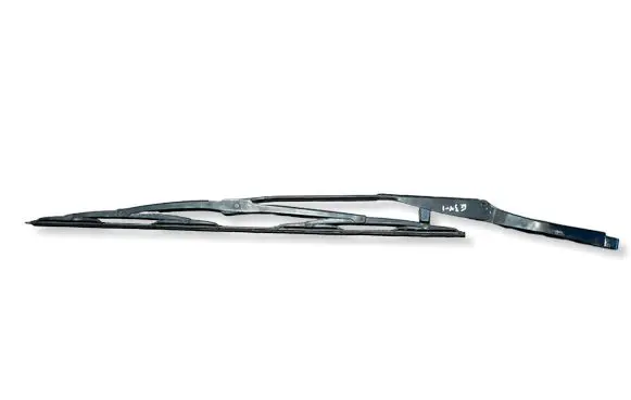BMW 5 E34 Front wiper blade arm 