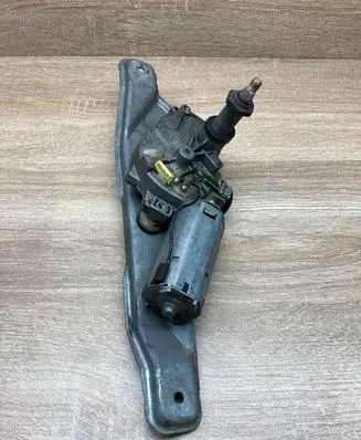 Seat Alhambra (Mk1) Rear window wiper motor 7M0955711 95VWA17K441AA