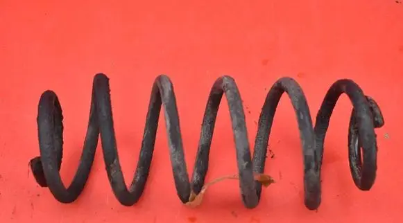 Toyota Auris 150 Rear coil spring