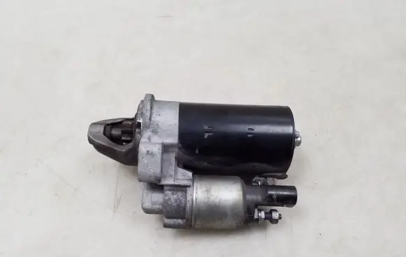 Volkswagen Phaeton Starter motor 07C911023F