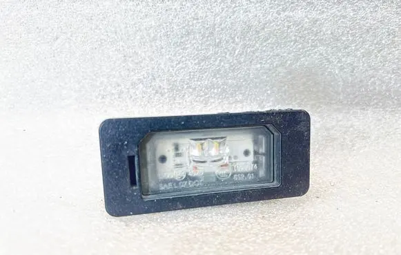 Number plate light