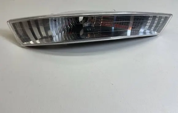 Nissan Primastar Front indicator light 89010139