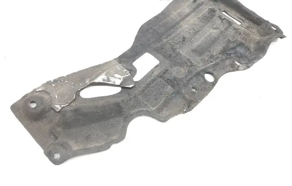 Ford Edge II Engine splash shield/under tray