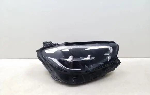 Mercedes-Benz E W213 Headlight/headlamp A2139067609