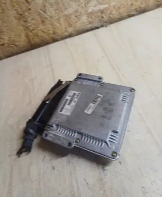 Citroen C5 Engine control unit/module 0281010365 110500657 9641607980