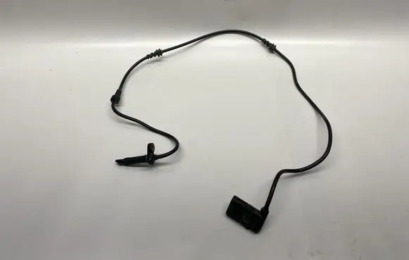 Mercedes-Benz C W205 ABS brake wheel speed sensor A2059058003 2059058003