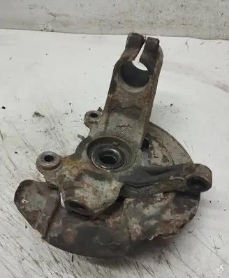 Volvo V70 Front wheel hub spindle knuckle 