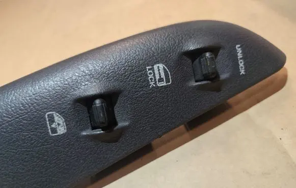 Chrysler Sebring (ST-22 - JR) Electric window control switch 
