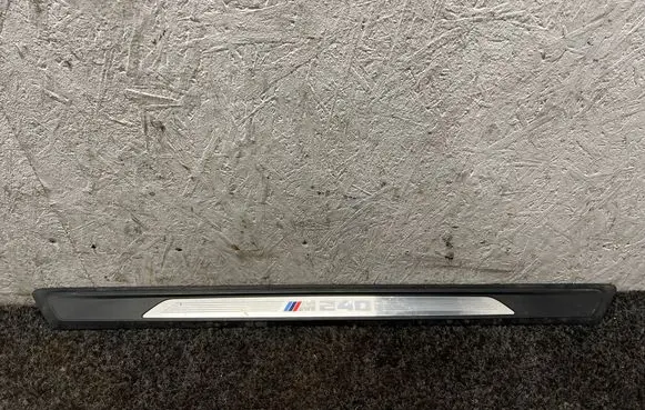 BMW 2 F22 F23 Front sill trim cover 8067078