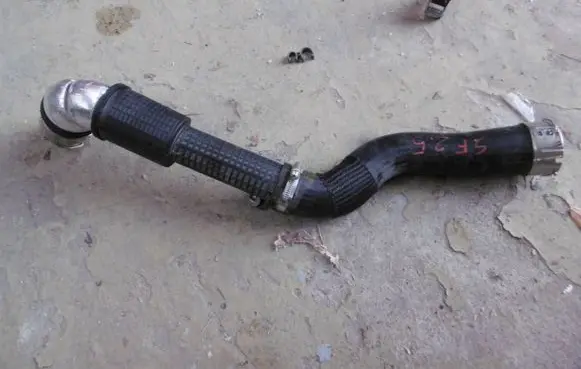 Hyundai Santa Fe Intercooler hose/pipe 282832S310