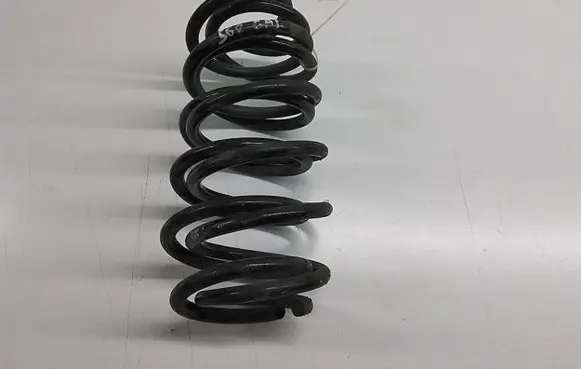 Volvo S60 Rear coil spring 31304057