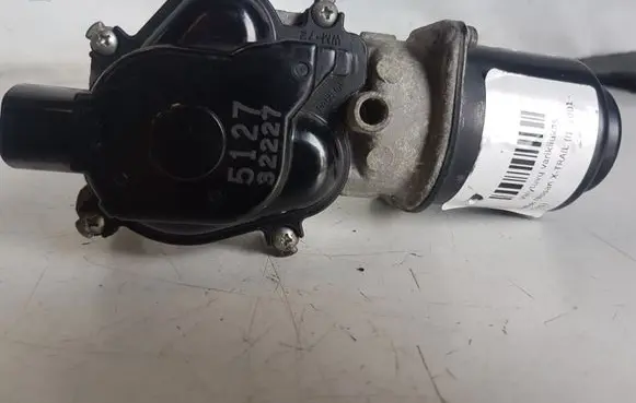 Nissan X-Trail T30 Wiper motor 512732227