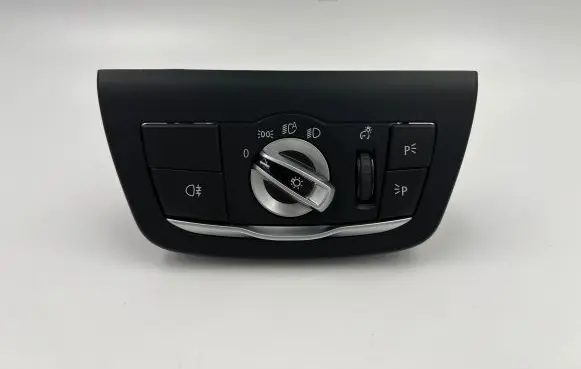 BMW X3 G01 Light switch 5A67870