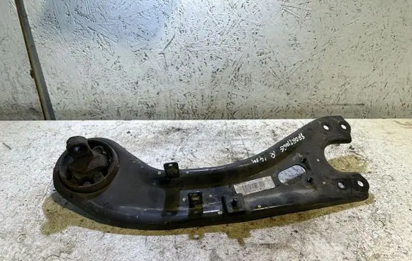 KIA Sportage Rear upper control arm/wishbone