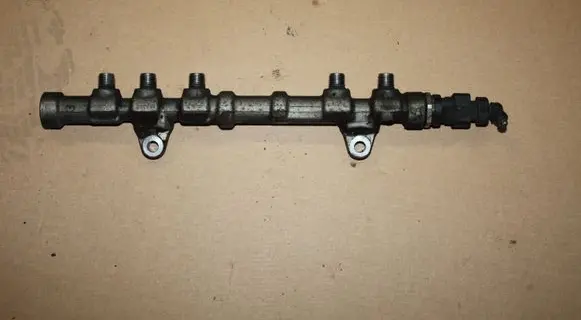 Opel Combo D Fuel main line pipe 55234437 477439 0445214217