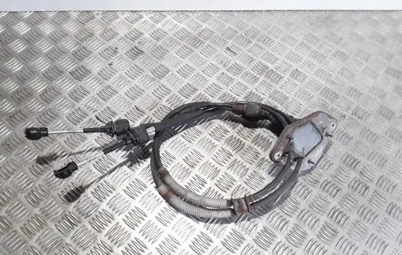 Honda FR-V Gear shift cable linkage