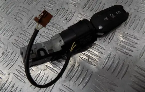 Peugeot 508 Ignition lock 9663123380