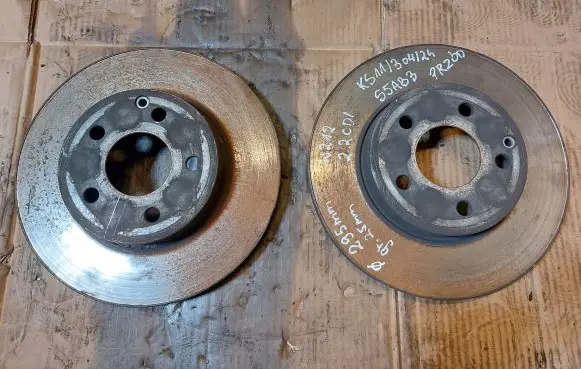 Mercedes-Benz E W212 Front brake disc 21250124
