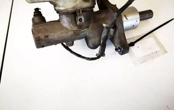 Skoda Superb B6 (3T) Master brake cylinder 1k0945459a