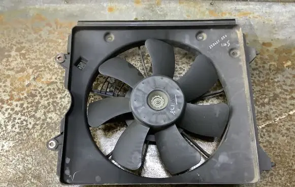 Electric radiator cooling fan