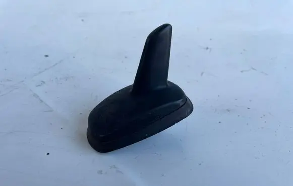 Volkswagen Scirocco Aerial GPS antenna 1K0035507L