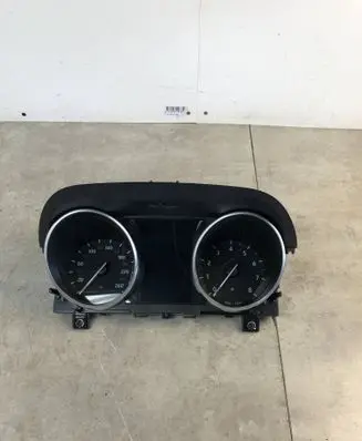 Land Rover Evoque I Speedometer (instrument cluster) JJ3210F844DC LR0050104