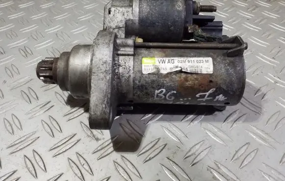 Volkswagen PASSAT B6 Starter motor 02M911023M D6GS14