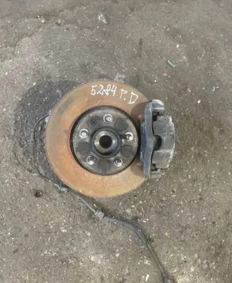 Opel Zafira C Front wheel hub Nocode