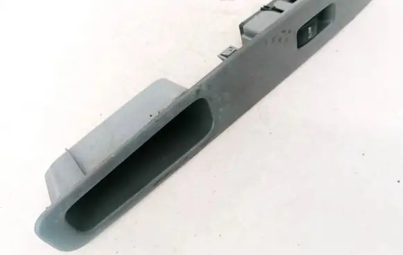 Toyota Avensis Verso Electric window control switch 7423144190 74231-44190