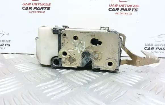Peugeot Boxer Front door lock 