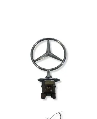 Mercedes-Benz E W212 Manufacturer badge logo/emblem 