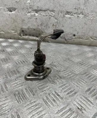 Opel Insignia A AdBlue injector 55485888 F363A00002