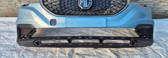 MG ZS Front bumper P10336751